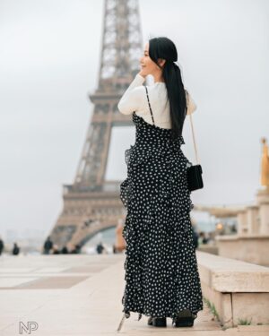 Katrina Halili Instagram - Bonjour, mon amour. 🇫🇷

Thank you so much Ate @charissetinionp and @niceprintphoto for beautifully capturing my Paris experience. 😘 #niceprintinternational