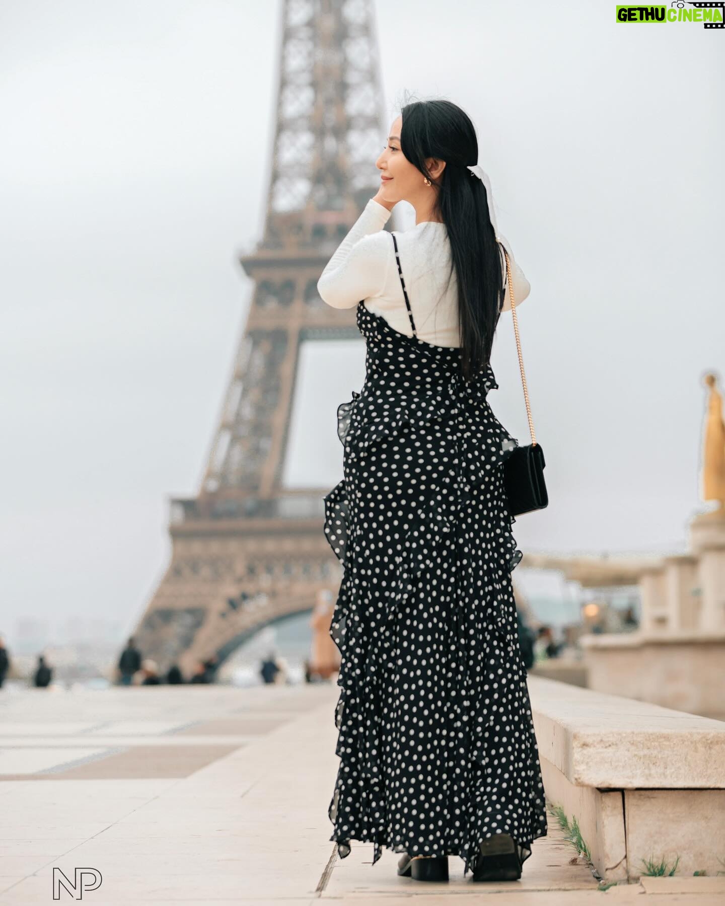 Katrina Halili - 9.8K Likes - Bonjour, mon amour. 🇫🇷
Thank you so much Ate @charissetinionp and @niceprintphoto for beautifully capturing my Paris experience. 😘 #niceprintinternational