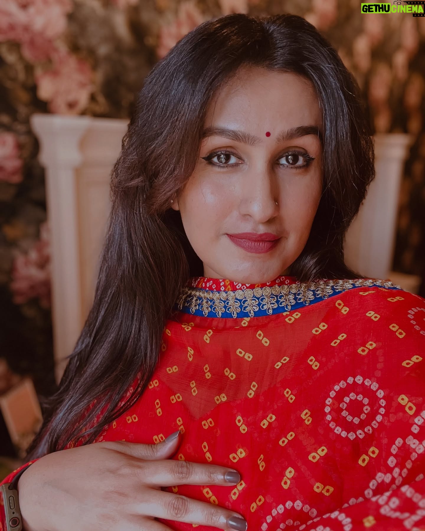 Kavitha Nair - 7.4K Likes - Hey December 😘