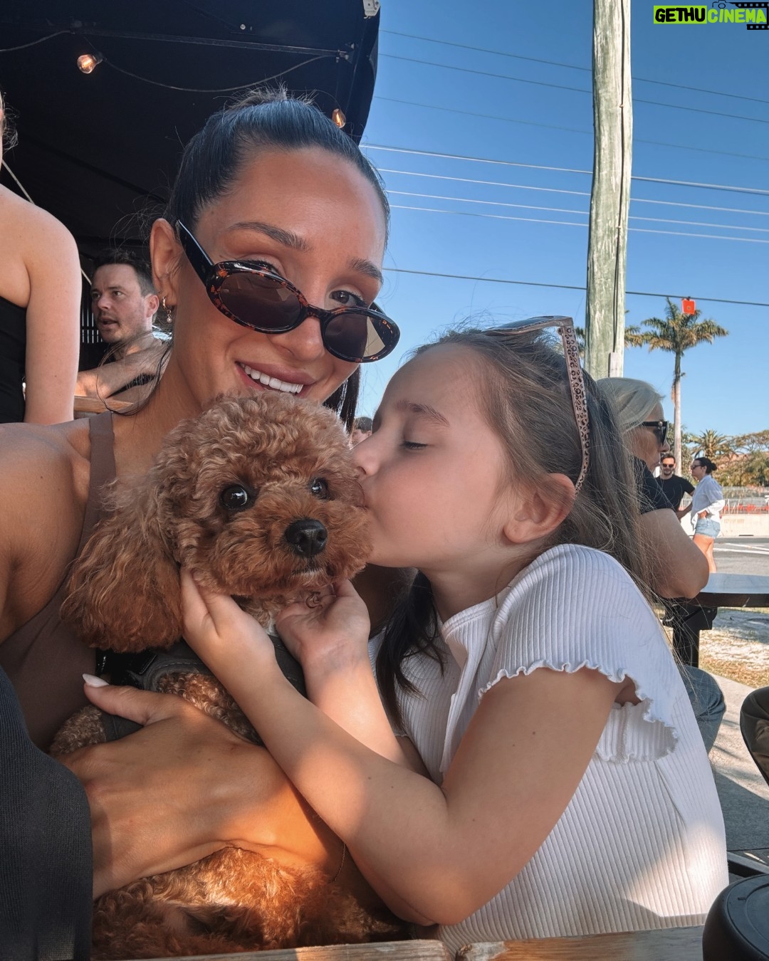 Kayla Itsines - 24.1K Likes - Cuteness overload 🥹🥹