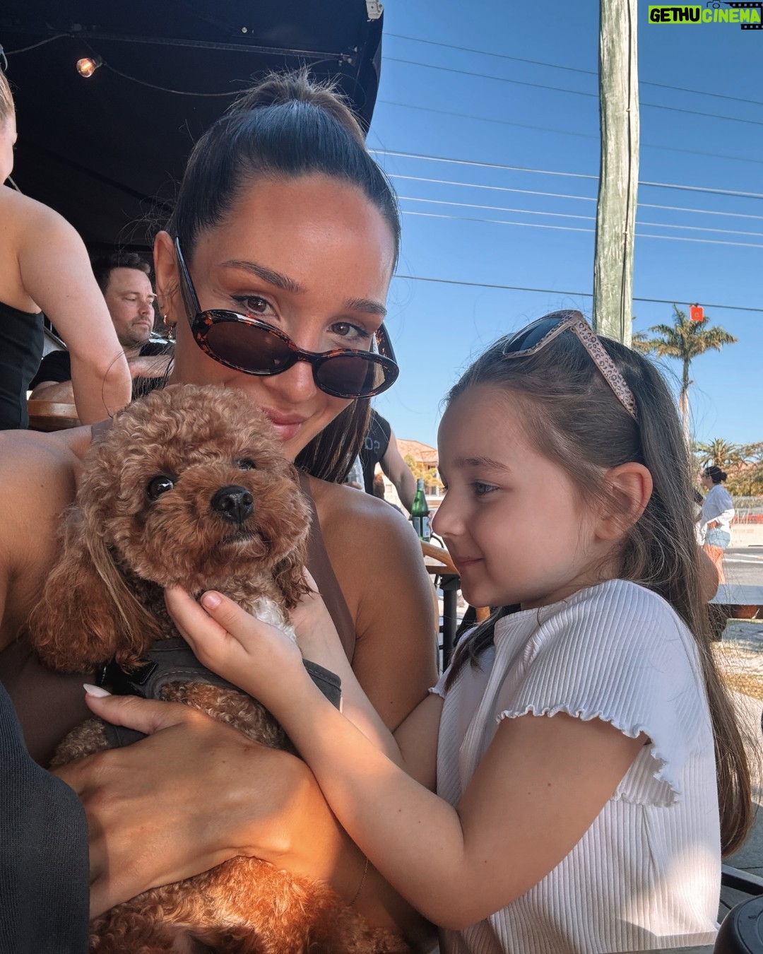 Kayla Itsines - 24.1K Likes - Cuteness overload 🥹🥹