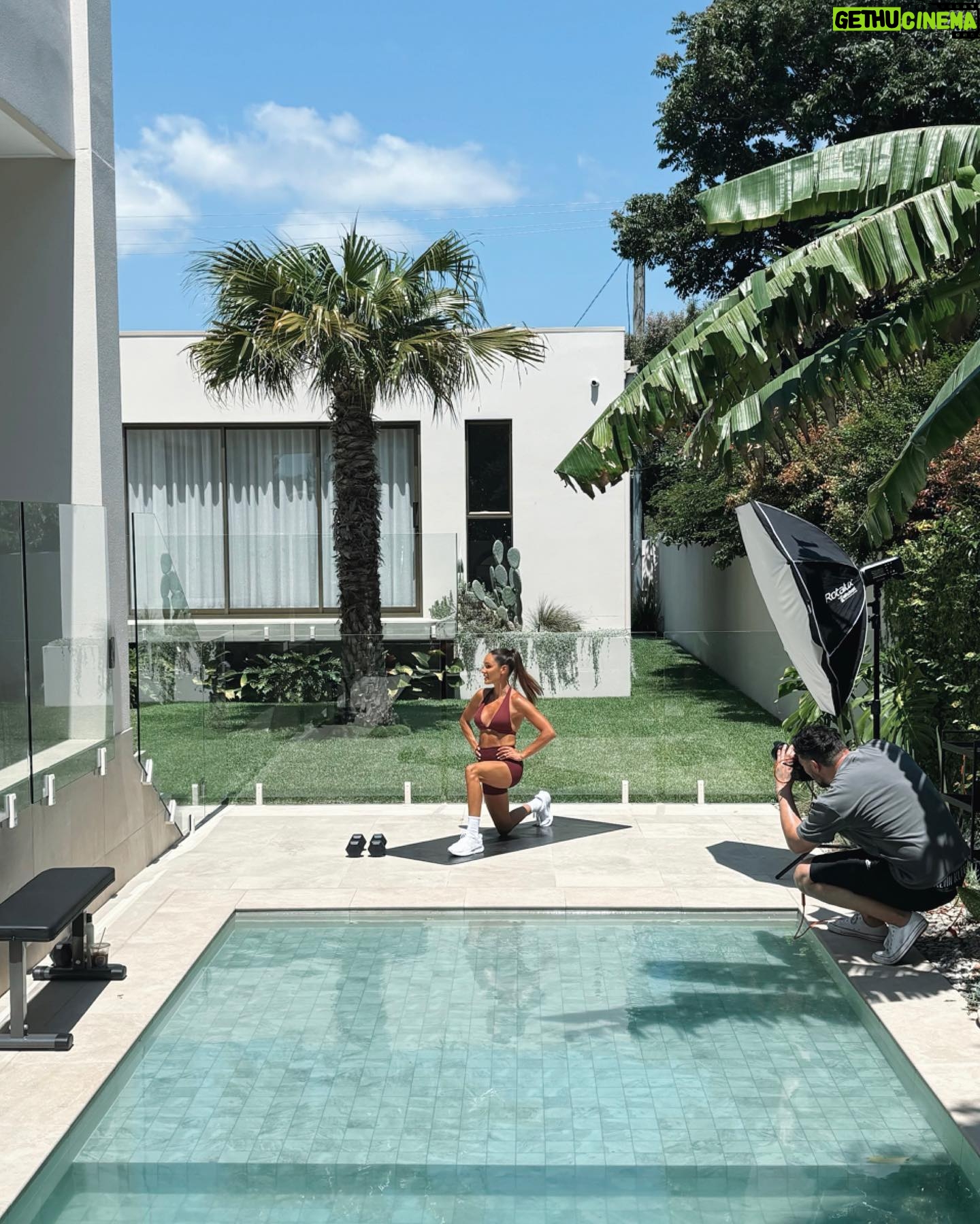 Kayla Itsines - 22.6K Likes - A week in the life 🌴
1. I love seeing Arna and Gigi’s bond grow every single day
2. Me and @katiemmartin_ training before our bootcamp in Dubai
3. Shooting with @Sweat for my new year challenge... regos open soon so stay tuned
4. Jax taking after his dad 🤣
5. My Yiayia making Greek biscuits 🇬🇷
6. Us heading to Adelaide to see family
7. My favourite restaurant in Dubai
8. At the gym feeling strong 💪