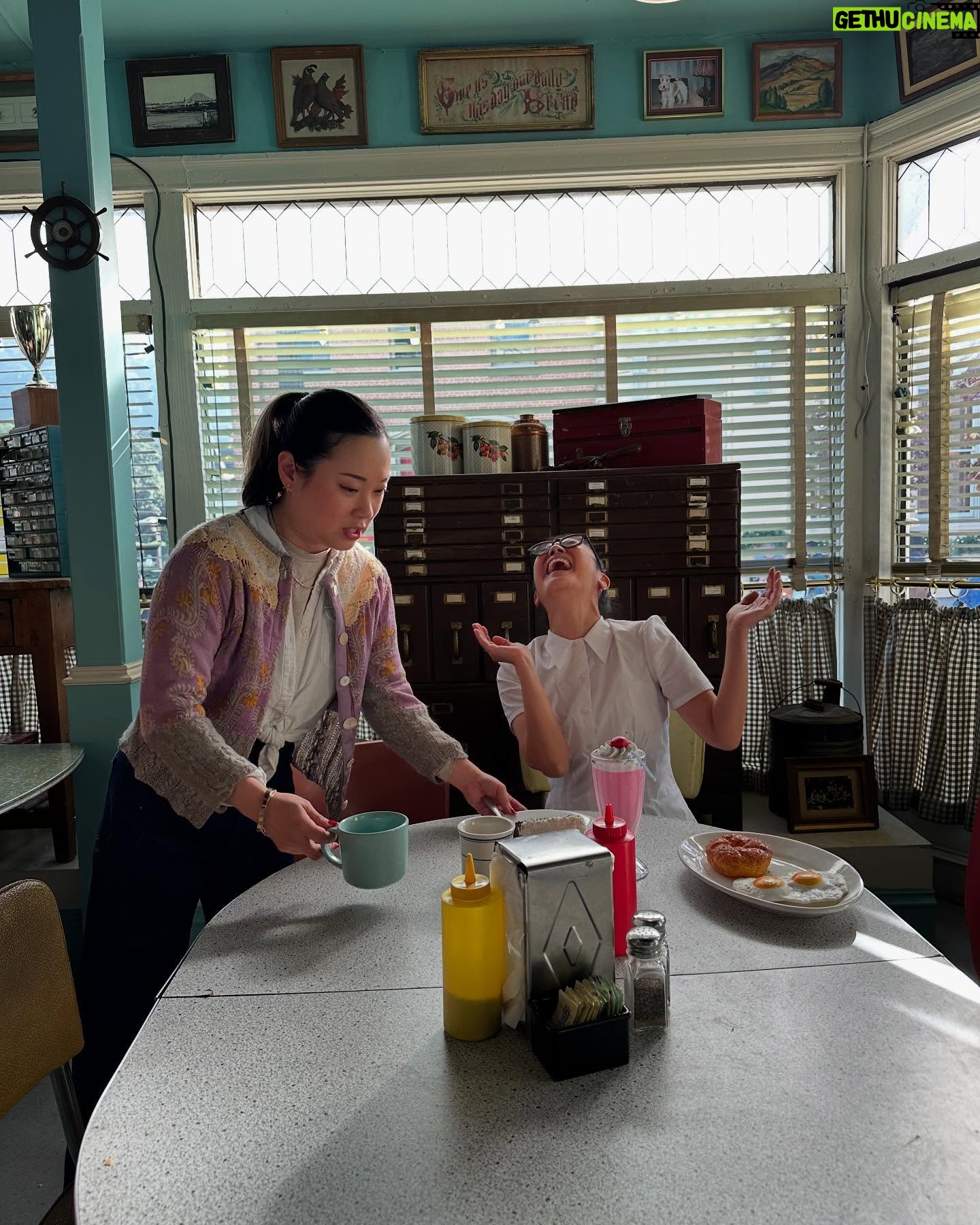 Keiko Agena - 87.6K Likes - Had a blast at the Stars Hollow @wbtourhollywood. My mom and sister wanted to go. Thank you @jamesepettit for setting up a VIP tour with Amanda. She’s the best! We drank founder’s day punch and went to the prop house and took a bunch of pics and played around in Luke’s Diner in Lane’s old sweater. Such a special day with family and friends. @ashes.gigi.mini @halmoniagena @shinkawasaki @priskamusik @0abrahamkim0
Thank you @valeriescateyescream for saving that sweater for me. 💕
#gilmoregirls #lanekim