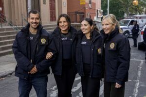 Kelli Giddish Instagram - Word of advice: never mess with Benson or her squad. Watch the all-new fall finale of #SVU TONIGHT 9/8c on @nbc and streaming on @peacock.