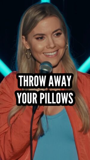 Kelsey Cook Instagram - New year, old pillow 😬🛌 

#standupcomedy #reels #homedecor #happynewyear