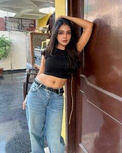 Actress Khushi Dubey HD Photos and Wallpapers December 2024