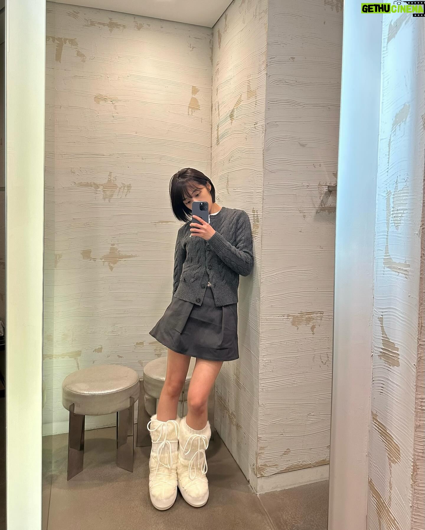 Kim Bo-ra - 25.6K Likes - 🤳🏻🪞⛄️