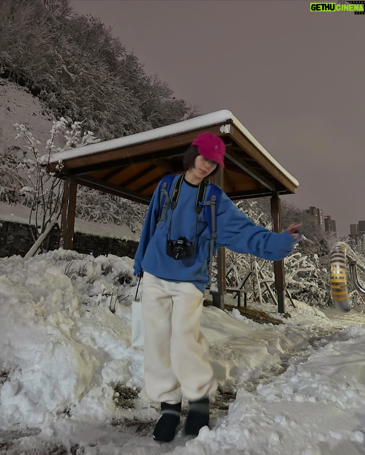 Kim Bo-ra - 25.6K Likes - 🤳🏻🪞⛄️