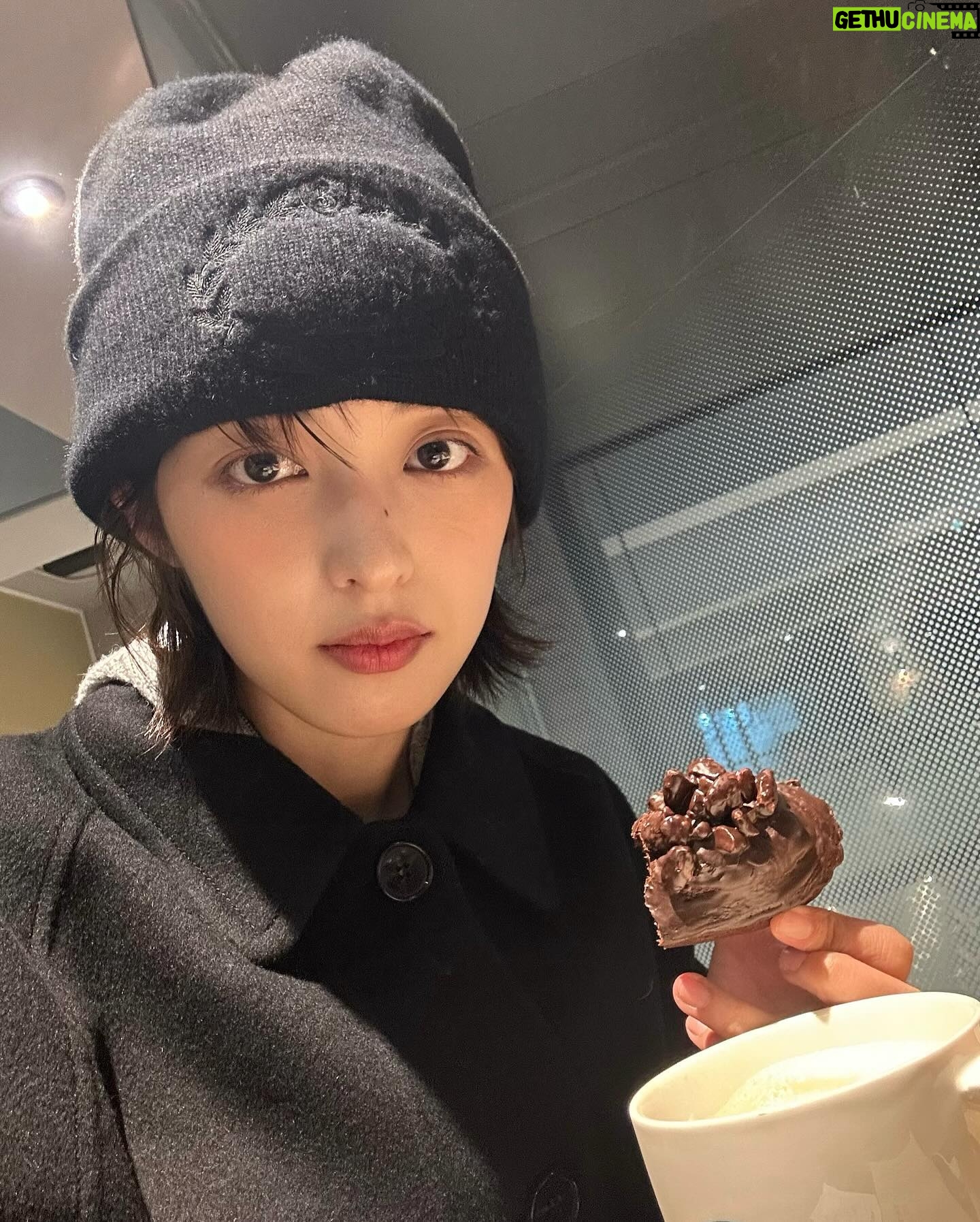 Kim Bo-ra - 25.6K Likes - 🤳🏻🪞⛄️