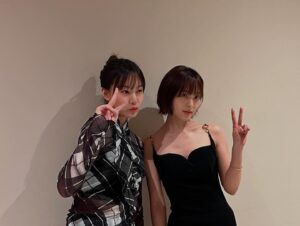 Kim Bo-ra Instagram - The 16th Melon Music Awards, MMA2024(MMA, 멜론뮤직어워드) @melon_music 에서 시상을 하게 되어 영광이었습니다, 소중한 자리 감사합니다🍈🎵.

* @you_naaaaa 유나 만났다🤝🏻
