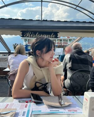 Kim Da-mi Instagram - 🚤🚤🚤