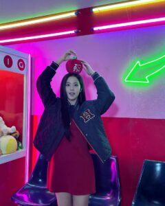 Actress Kim Jisoo HD Photos and Wallpapers October 2024