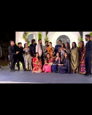Kinjal Rajpriya Instagram - These Two ❤️ @iamaarohii @tatsatmunshi 
A unique wedding of our favourite people 🫶
Wishing you guys the best time together ahead !! #LotsOfLove 
Had the best of times with all together ✨
Picked my favourite candids from wedding !

And I did it, missed not a single function 😃 #PushedBackSocialAnxiety with fun & food 💃