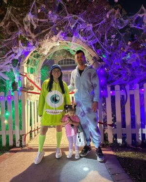 Kirstin Maldonado Instagram - Hausdo Fam Halloween 2024 🎃✨
with our little boo ❤️