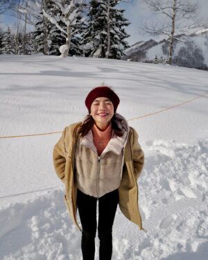 Koe Yeet Instagram - If loving snow is wrong,
I don’t wanna be right ❄️