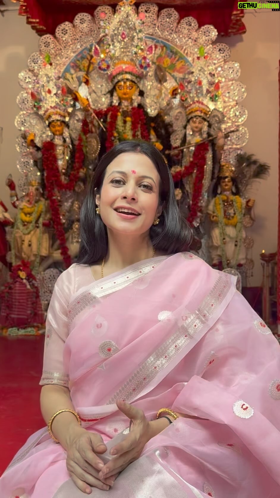 Koel Mallick - 321.3K Likes - শুভ শারদীয়া 🙏