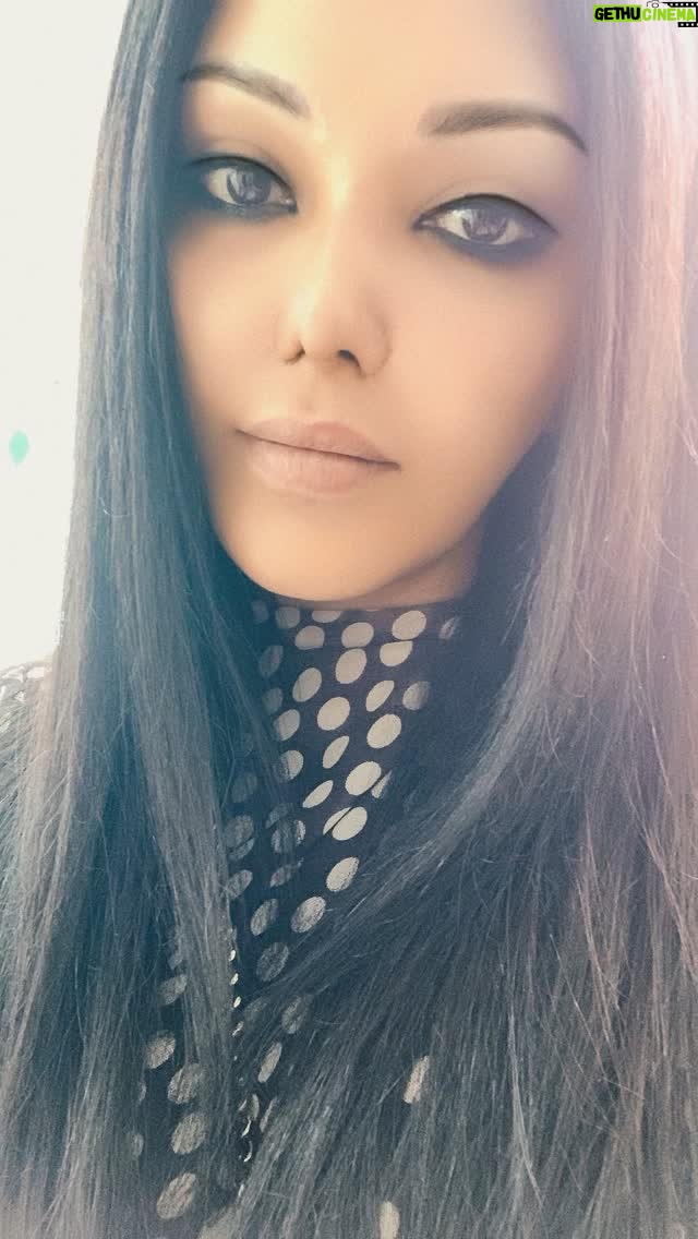 Koena Mitra - 212 Likes - ❤️✈️……….
#koenamitra #koena #lovemyjob #traveler #instagood #instagram #instadaily #magicmoments #magical #magicworld #dreamlife #love #lovewins #instalove