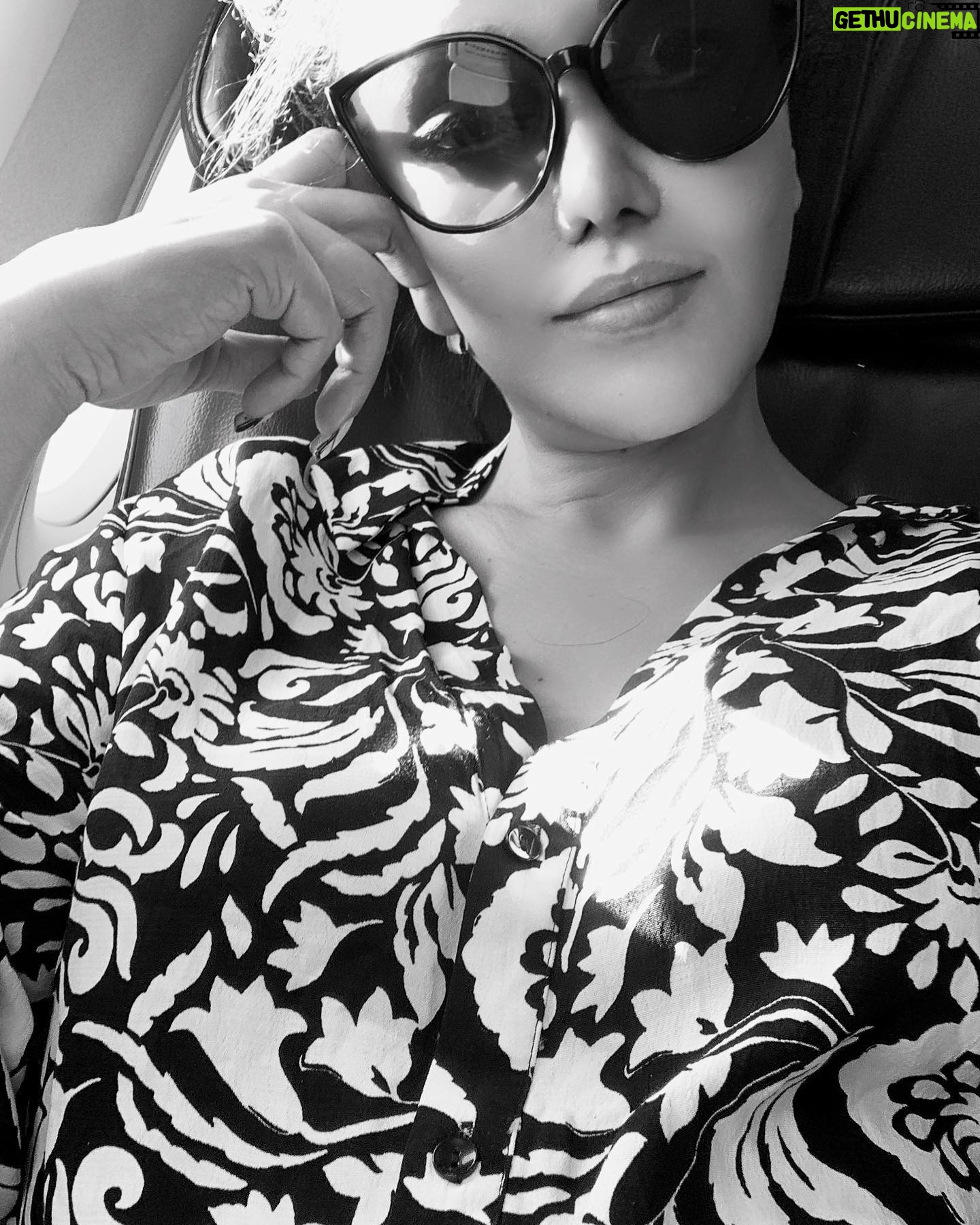 Koena Mitra - 625 Likes - 👑😎✈️🎬❤️🌝👩❤️💋👨
#lovemyself #love #lovemyjob #lovemywork #traveler #instadaily #instamood #instagood #instalove #instacool #instafashion #instareels #koenamitra #koena #koéna #koenaclub #koenamitra😊🙌 #koenamitraworld #koenamitra❤️ #koenamitraofficial #koenamitraji #koenamitrabollywood #bollywoodstyle #bollywood #bollywoodactress