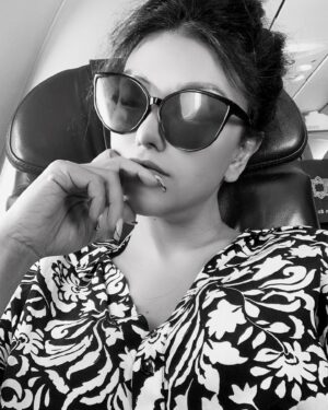 Koena Mitra Instagram - 👑😎✈️🎬❤️🌝👩‍❤️‍💋‍👨

#lovemyself #love #lovemyjob #lovemywork #traveler #instadaily #instamood #instagood #instalove #instacool #instafashion #instareels #koenamitra #koena #koéna #koenaclub #koenamitra😊🙌 #koenamitraworld #koenamitra❤️ #koenamitraofficial #koenamitraji #koenamitrabollywood #bollywoodstyle #bollywood #bollywoodactress