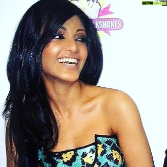 Koena Mitra - 730 Likes - Caption this....🥛
millionsoilkshakesdubai #millionsofmilkshakes #la