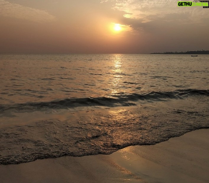 Koena Mitra - 494 Likes - Sun.🌞 Sand and Some Sweetness ❤️🔅