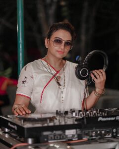 Actress Krishna Praba HD Photos and Wallpapers January 2025