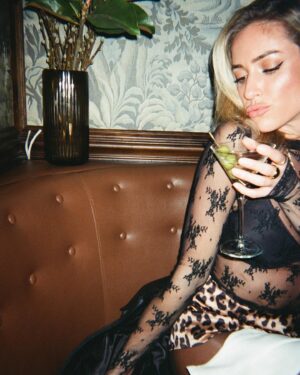 Kristin Cavallari Instagram - Disposables   end of year fun