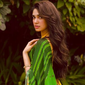 Krithi Shetty Instagram - Here’s some of my silly saree stories 💜🩷💚🩵💛 
#love #saree #silly #happy