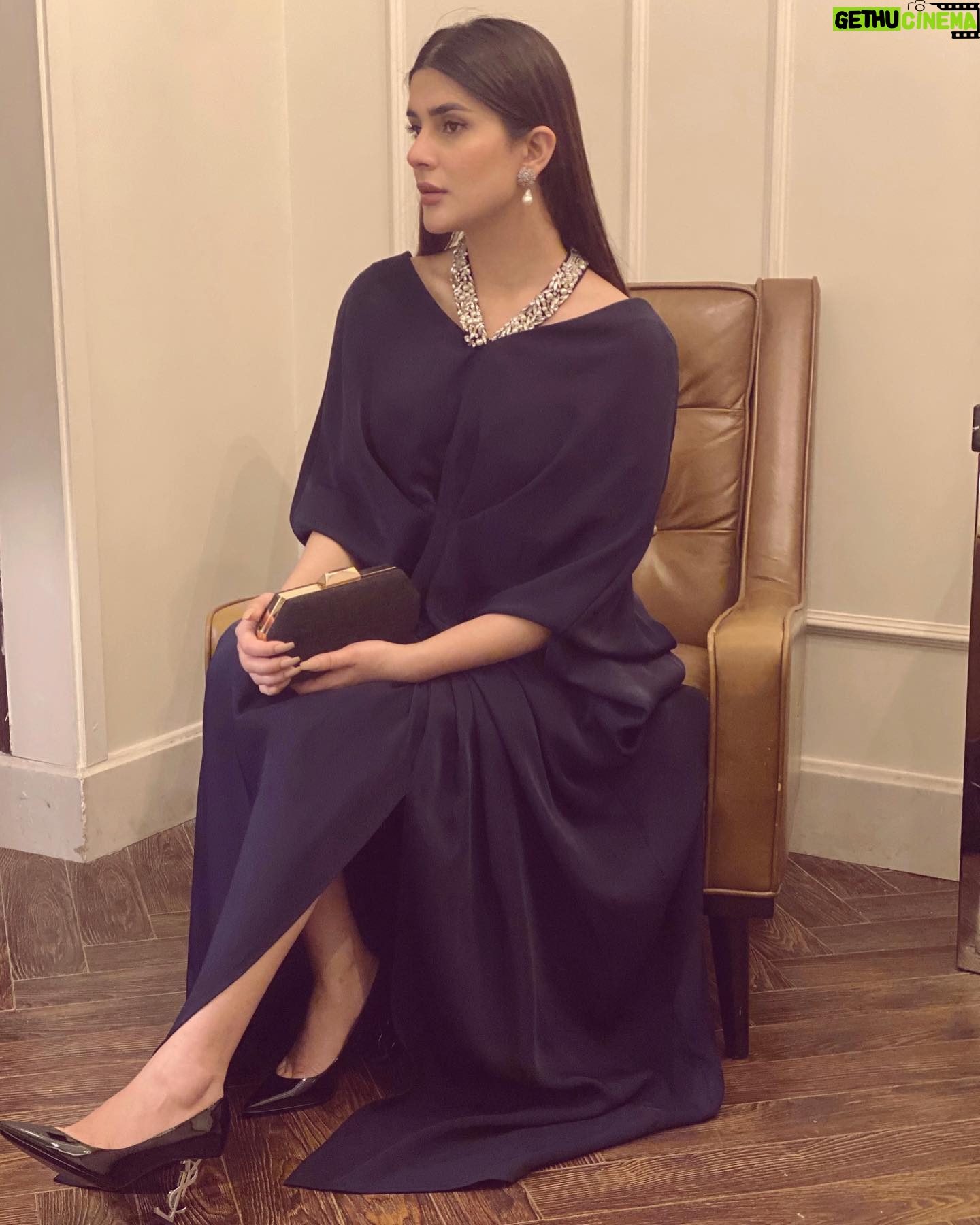 Kubra Khan - 194.7K Likes - 🖤✨
______________________
👗 : @saniamaskatiya
@shafaqhabibjewellery ❤️
✨ @refileofficial
