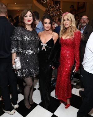 Kyle Richards Instagram - This past weekend spent with family & friends celebrating the holidays 🎄& the beautiful @mssarahcatharinepaulson’s birthday! Thank you @nickyhilton for the beautiful @rebeccavallance dress #nickyhiltonxrebeccavallance