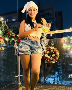 Lahari Shari Instagram - Turning my balcony into a little winter wonderland! 🎄✨ Christmas vibes, cozy nights, and all the joy in the air. What’s your favorite part about the holiday season? 🎅💫 #HolidayMood #ChristmasDecor #FestiveVibes 

#ChristmasVibes #HolidaySeason #FestiveMood #ChristmasDecor #HolidayCheer #MerryAndBright #DeckTheHalls #JoyfulMoments #WinterWonderland #ChristmasMagic