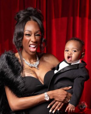 Lala Milan Instagram - Merry Christmas 2024🎁🎄 Yall, This is Jayce’s first Christmas and I was super emotional while taking these photos with him🥹 For me, Motherhood is the gift that gives daily❤️ Sending all of you love and holiday joy✨