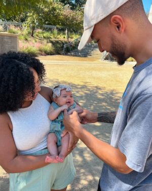 Latonya Williams Instagram - ✨ Closing out the fourth trimester - here’s what’s helped me thrive through those FTM blues ⬇️

First of all: LOOK AT THAT FACE 🥰

To think I once said I didn’t want kids.

I had to ask myself—why? What was I so afraid of? Turns out, I was really attached to the way I’d defined myself—by what I did, how I did it, and when. I was afraid of losing myself and everything I’d worked so hard for.

Processing those fears wasn’t easy, but with the right tools and an amazing community, I started to let go of those old definitions.

And now that she’s here…

I’ve learned that holding onto those definitions—especially the how and when of life before her—only creates frustration. That frustration can put distance between us and our babies.

But when we let go, we find stability. We stop judging, stop comparing, and start showing up—fully present. That presence helps us notice the little cues our babies give us, anticipate their needs, and build a connection that goes beyond words.

That connection all started with letting go.

And turns out, I don’t feel lost at all. My days may not look the same, I may not look the same, but I get to redefine myself alongside the most amazing, chill and adorable little human.

This truly is what life is all about. 💕

#FourthTrimester #NewMomJourney #FirstTimeMom #FTM #MomLife #LettingGo #RedefiningMotherhood #MomSupport #BabyCues #parentingjourney