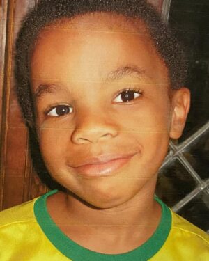 Lauryn Hill Instagram - Happy Birthday to my beloved son Joshua aka YG Marley. Thank God for your life. May He protect and guide you into peace, true wisdom and understanding. May wholeness, and genuine fulfillment be yours and may love surround you always. Give yourself permission to be truly happy, accept no substitute.
Congratulations on another milestone!!! The fact that you’ve gone platinum is a testament to the incredible beauty and importance of this song to so many. Your voice, its beauty and clarity is a vibration of Praise. May God strengthen you, fortify your character and guide your hand as you navigate manhood,fatherhood, and what it means to be an artist. I LOVE YOU ALWAYS!!!
❤️❤️❤️🫶🏾🫶🏾🫶🏾😘😘😘🎂🎈🎉🎊🥳👏🏾