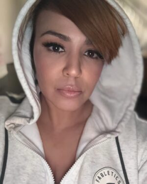 Layla El Instagram - How is everyone’s 2025 going so far? I hope it’s been filled with joy, growth, and success. Sending all my love and positive energy to each and every one of you to make this your best year yet! May it be filled with abundant blessings and unforgettable moments. Keep pushing towards your goals and dreams, and never give up on yourself. Here’s to a fantastic 2025!
