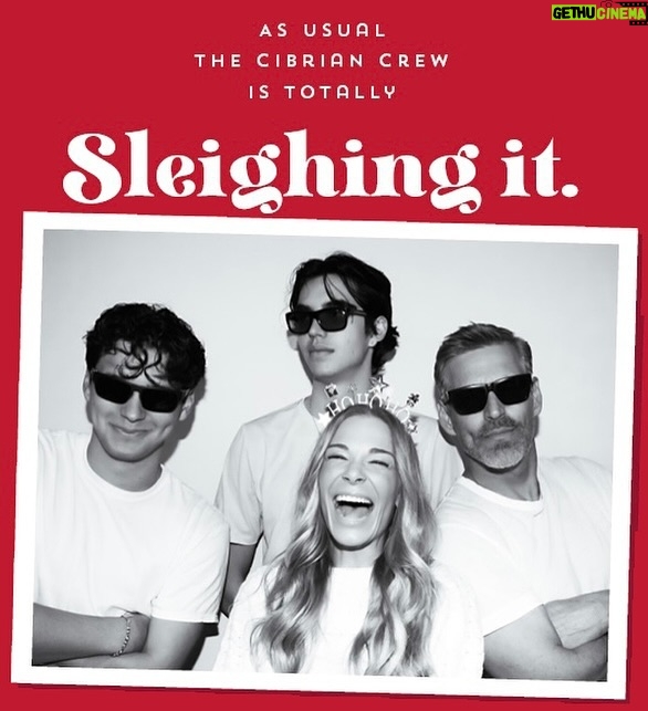 LeAnn Rimes - 8.5K Likes - happy holidays from the cibs! we hope your holiday season sleighs 🛷 and that you’re all wrapped up in love.