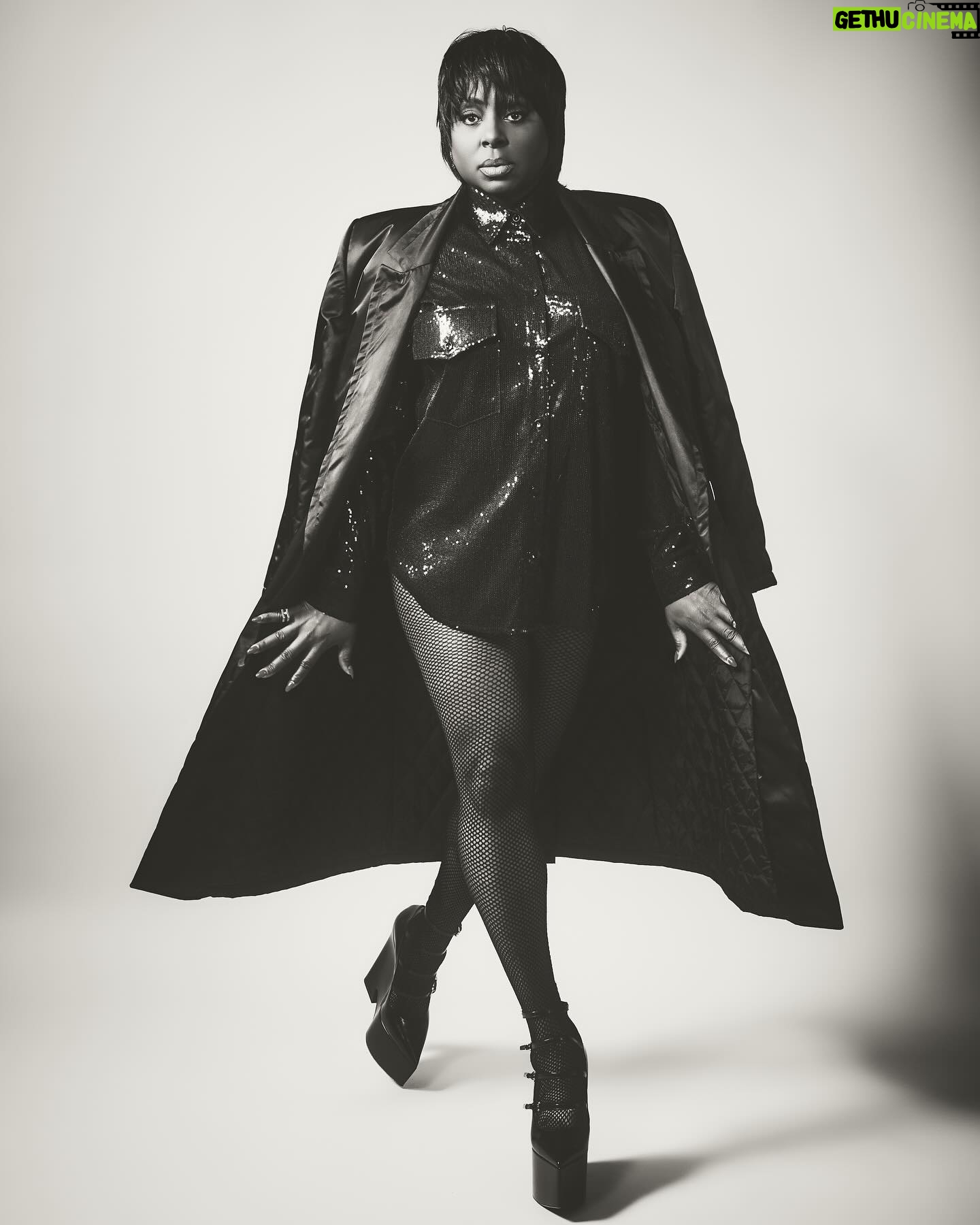 Ledisi - 3.8K Likes - “Right now, I’m having fun evolving and not defining things so much. I haven’t thought about what this new me is. I’m just having fun and looking for my throughlines in fashion and what makes me feel good.” - @ledisi
Full Article (Link in Bio)
Trench Coat/shirt: @Pence1979
Jewelry: @ShopMiraco
Stockings: @Wolford
Platforms: @Versace
#CoverGirl
My L’Officiel Monaco Magazine, digital cover story, A Journey of Passion, Purpose, and Power, is available now. @lofficielmonaco
TEAM CREDITS:
Photographer: @jdthecombo
Fashion Stylist & Creative Director:
@mickeyboooom @theonly.agency
Hairstylist: @iamstacygray
Makeup artist: @makeupbylatisha
Production: @freemenbymickey
Photographer assistant: @orensiddo
Stylist assistant: @cecewetrust
Ledisi’s Publicist @mzguinness
#ledisi #goodlife #fashion