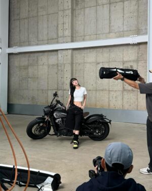 Lee Chae-young Instagram - #광고 즐거웠던 @supra_korea 현장🏍️
