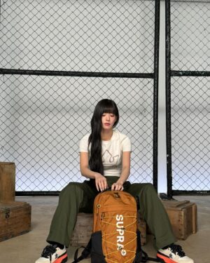 Lee Chae-young Instagram - #광고 즐거웠던 @supra_korea 현장🏍️