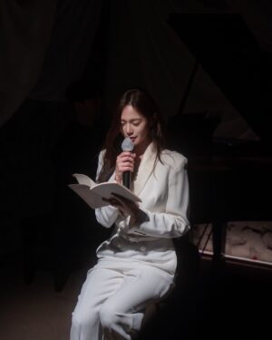 Lee Elijah Instagram - 첫 공연 “때“ 라는 작은 날갯짓에 참 많은 도움의 손길들이 있었습니다. 모든 분들께 진심으로 감사드립니다. @t_ote2024 ✨

@leebeomjae @byeonsonggyun @hatfelt @wnalsgur_ @j__vitrine @b.seulbin @juchanna_0 @_hongyejin @aknacktool_makeup @mojunsoo @skittles___s @lee.k.b
