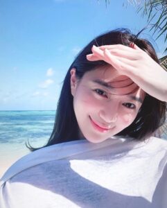 Actress Lee Elijah HD Photos and Wallpapers February 2025