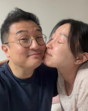 Lee Ji-hye Instagram - 새햐복마니받으세요

늘 응원합니다❤️

저도 잘지내고 있어요
오늘따라
더 쇼윈도 같네요 ㅋㅋ

사랑해요 인친들