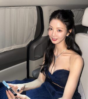 Lee Se-hee Instagram - 모두 축하드립니다 #멜론뮤직어워드 ☘️
초대해주셔서 감사해요 멜론뮤직💚
