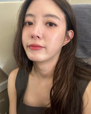 Lee Se-young Instagram - 🥰