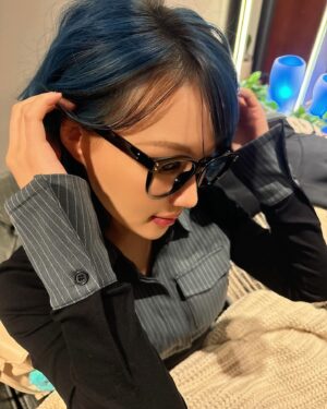 Lee Si-yeon Instagram - 📍Atlanta 
Thank U U.S😘