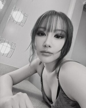 Lee Si-yeon Instagram - 📍LA