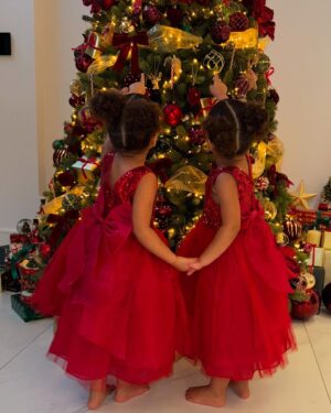 Leigh-Anne Instagram - Merry Christmas from the Grays ♥️🥹🥰