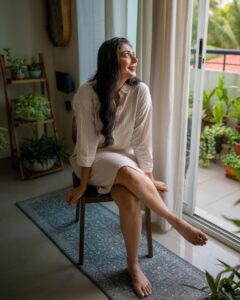 Actress Leona Lishoy HD Photos and Wallpapers November 2024