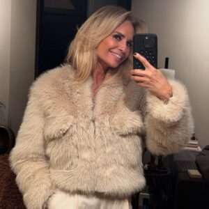 Actress Leontine Borsato HD Photos and Wallpapers February 2025
