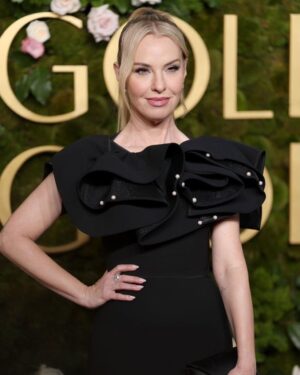 Leslie Grossman Instagram - Best date best night best ponytail 💫